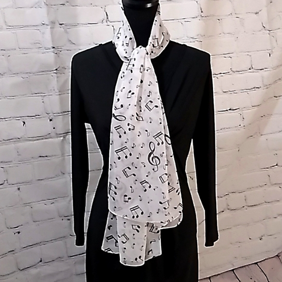 Black Music Note Print Wrap Scarf White + Scarf Buckle Gold Or Silver - Picture 3 of 16